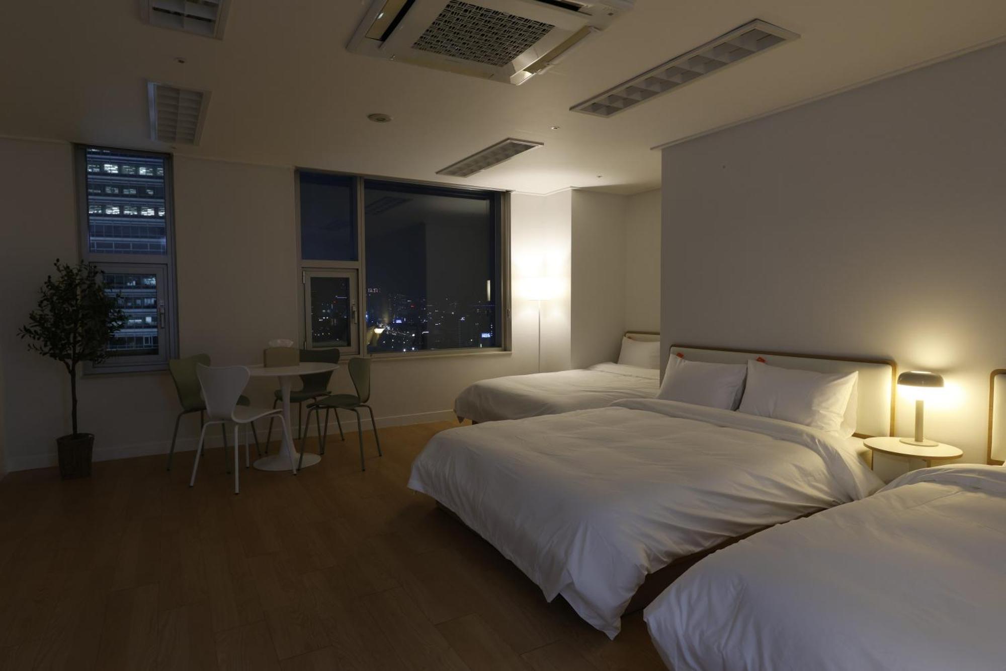 "Grand Opened" Maxtyle Guesthouse Dongdaemun Seul Esterno foto