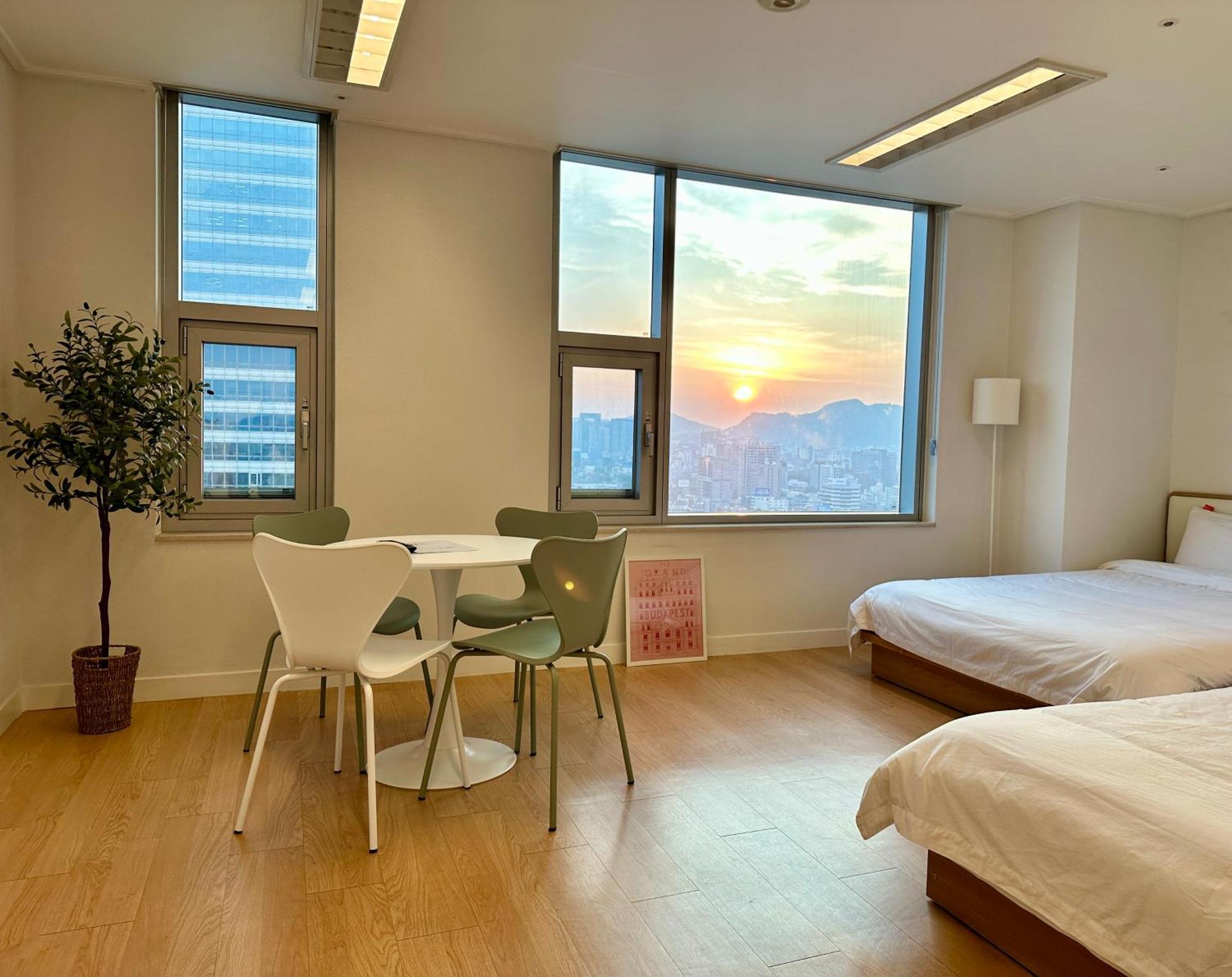 "Grand Opened" Maxtyle Guesthouse Dongdaemun Seul Esterno foto